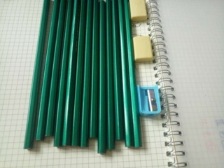 小學生文具新選擇 晨光100支裝鉛筆套裝，助力學習與創作